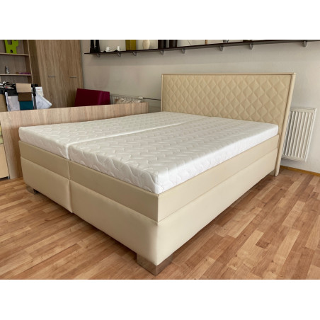 Posteľ SAVANA - poťah koženka krémová + koženka štvorce